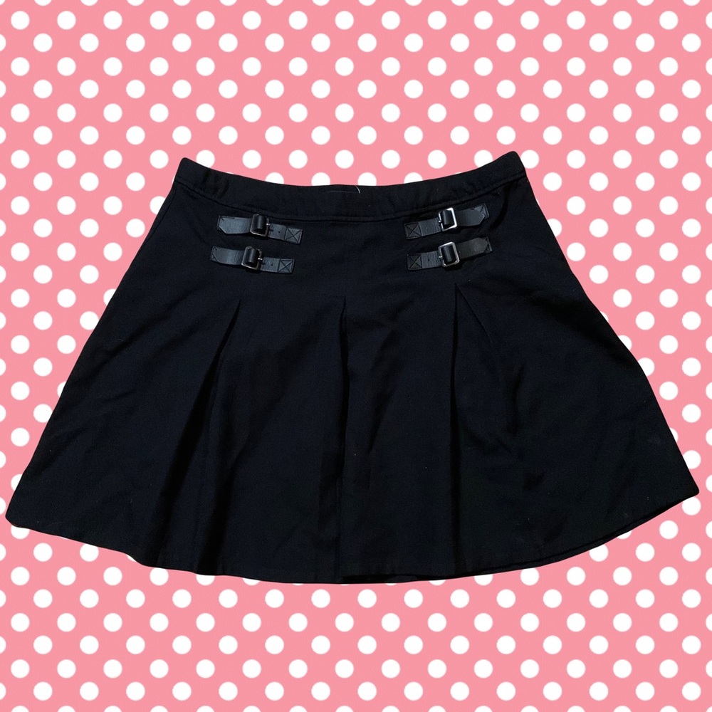 HOT TOPIC black skirt size XL